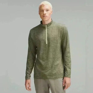 Lululemon Metal Vent Tech  Midweight 1/2 Zip